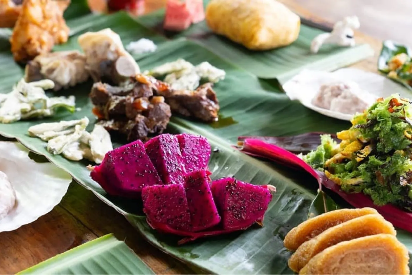 地元食材を使った島料理